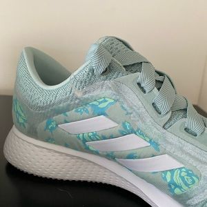 Adidas women’s Edge Lux 4 sneakers - green tint